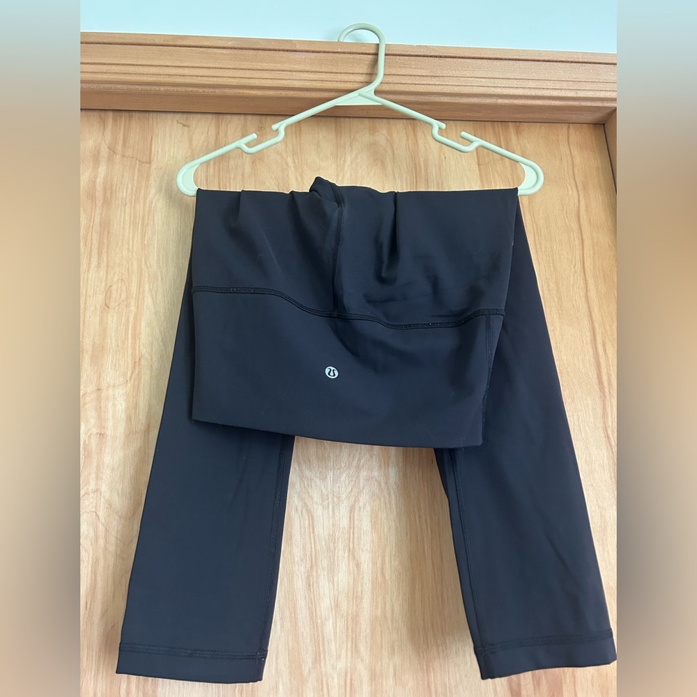 Lululemon XS Soul Cycle Cropped yoga cycle pant